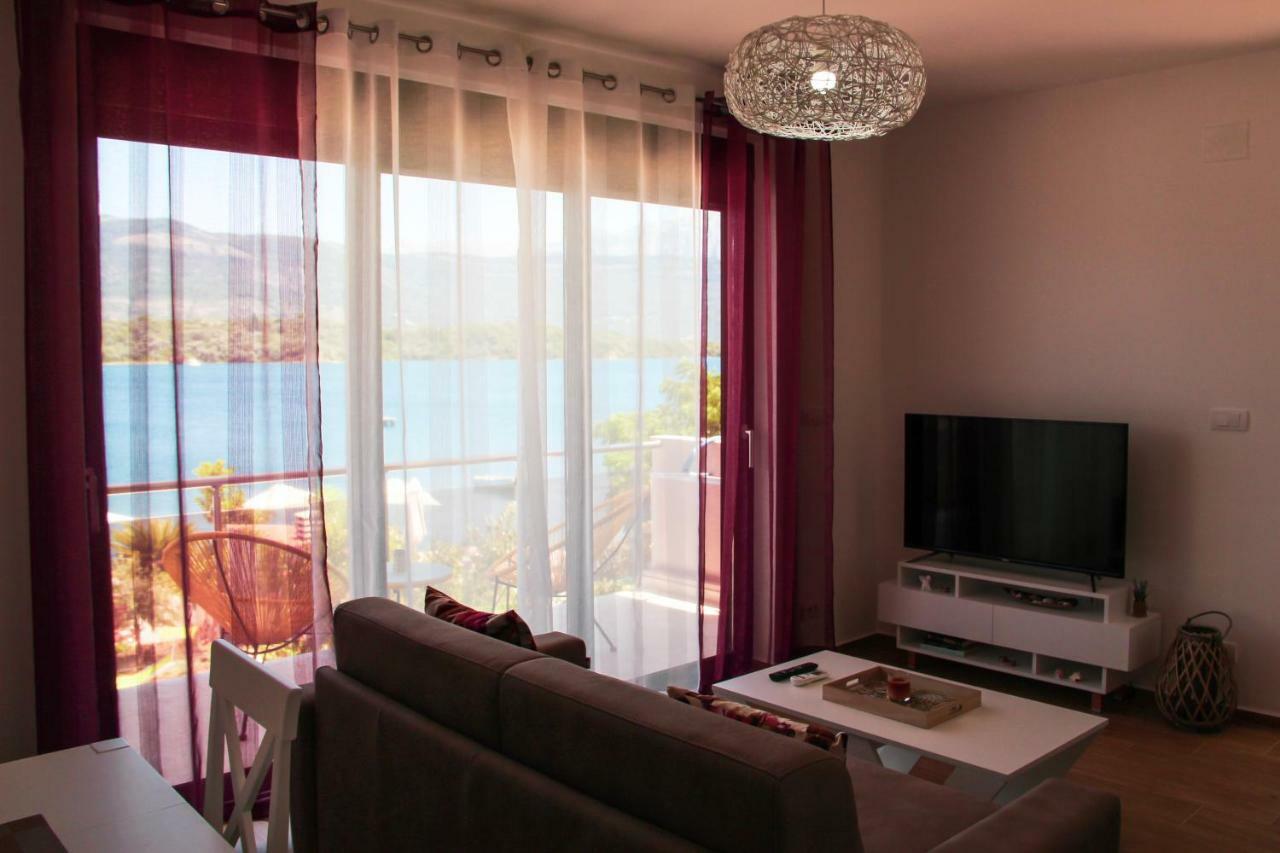 Apartments Tramonto Tivat Eksteriør bilde